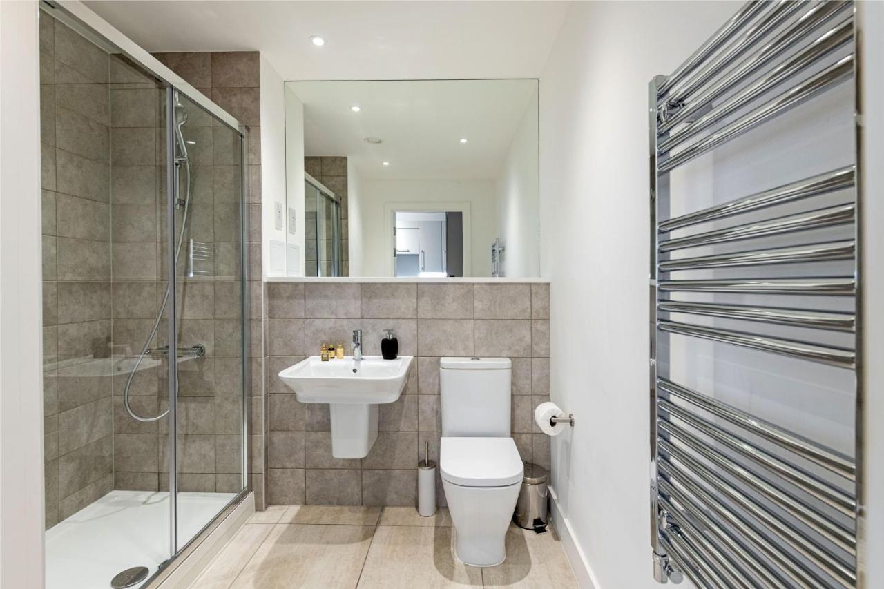 Stayo Apartments Barking Wharf Londres Extérieur photo